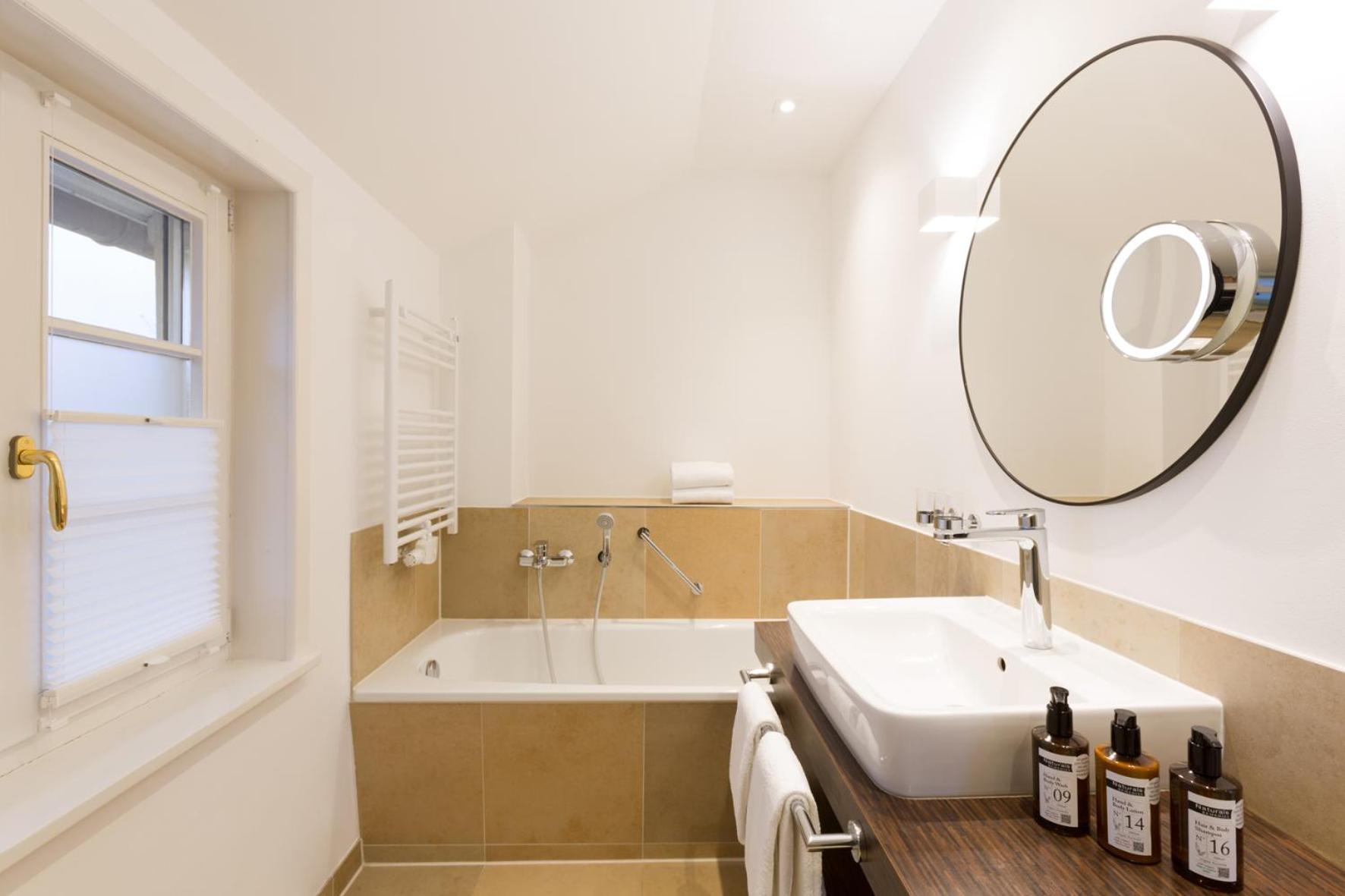 Elisabeth Von Eicken Hotel Ahrenshoop Bagian luar foto